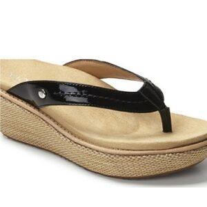 Vionic Granada Wedge Sandals size 8 Sold out!